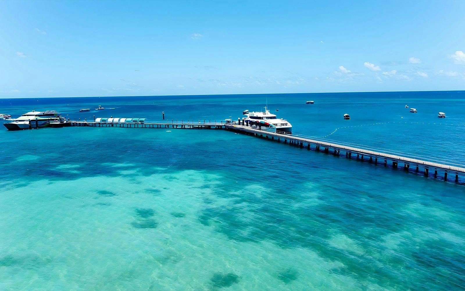 Green Island Reef Cruise Full-Day Tour Ticket