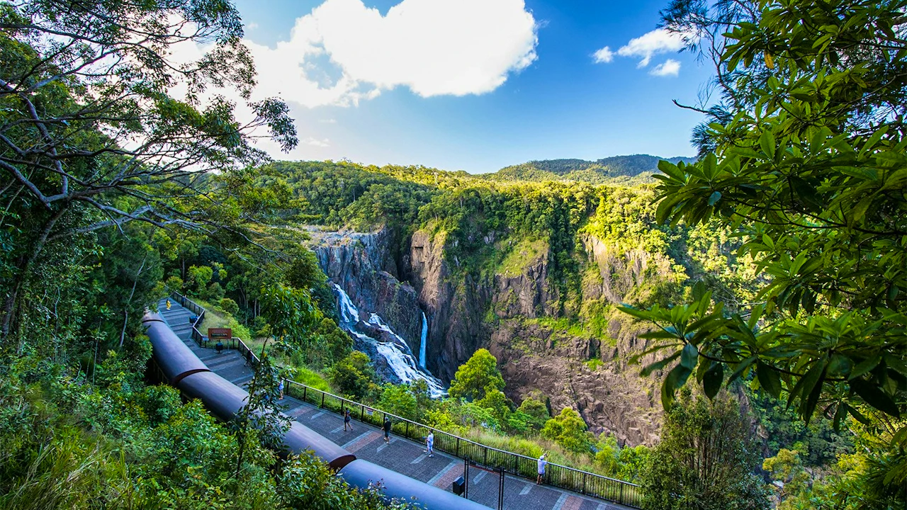 Kuranda Tour with Skyrail Rainforest Cableway & Scenic Railway