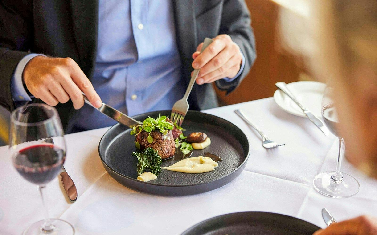 Sydney Harbour Dinner Cruise by Captain Cook Category