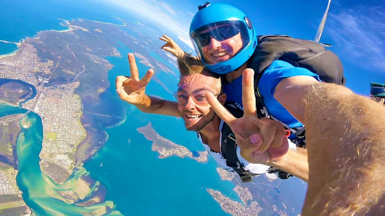Sydney:Tandem Skydiving at Wollongong Discount