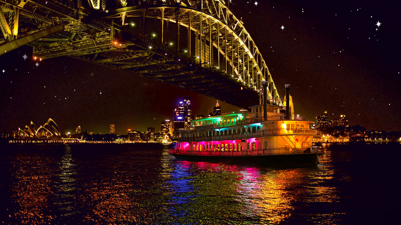 Sydney Harbour Showboat Dinner Cruise