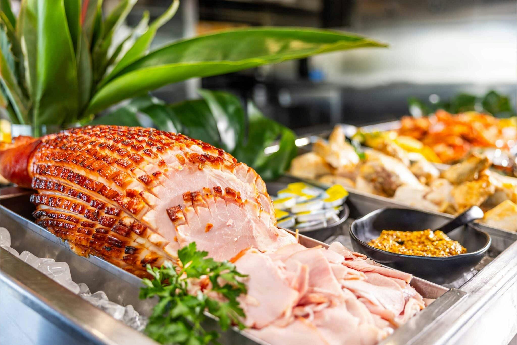 Gold Coast Buffet Dinner Cruise 