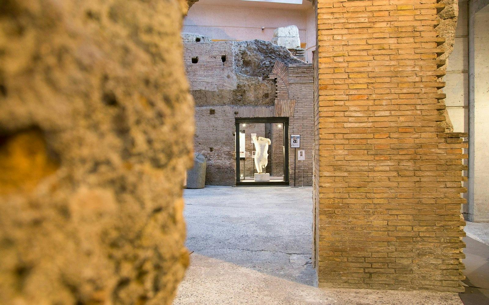 Piazza Navona Underground Ticket Discount
