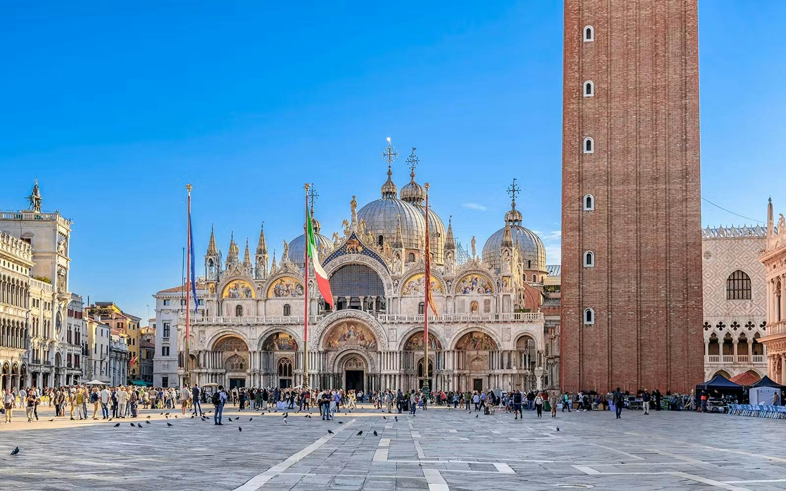 Grand Canal, St. Mark's Square and Basilica & Rialto Bridge Tour Discount