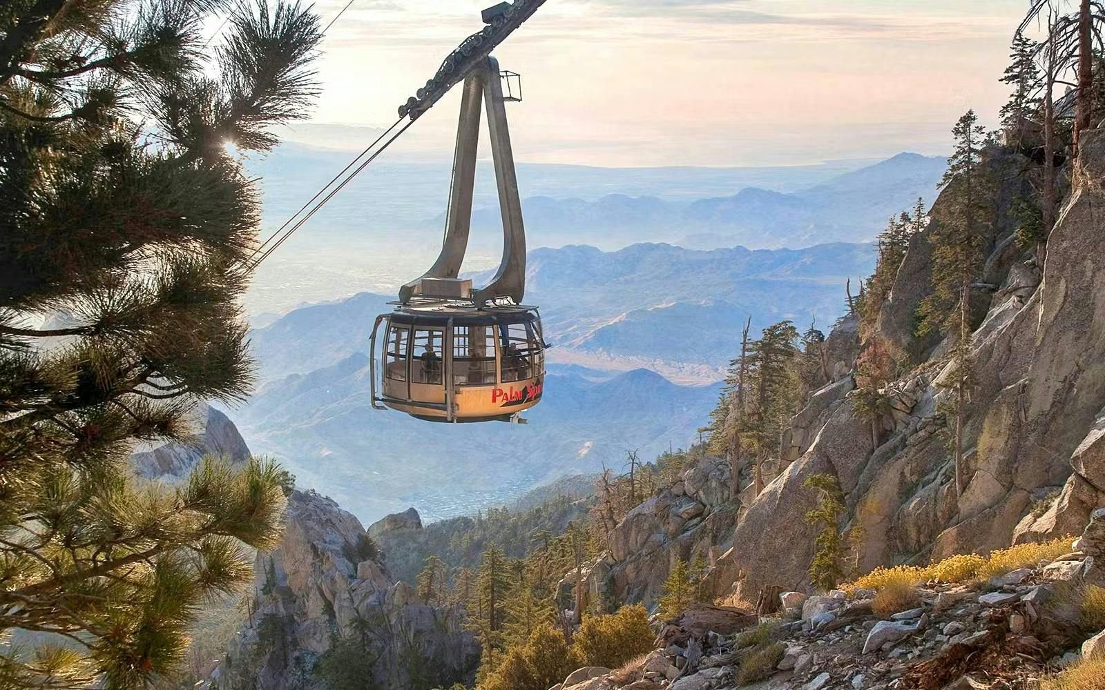 Palm Springs Aerial Tramway + Universal Studios Hollywood Ticket