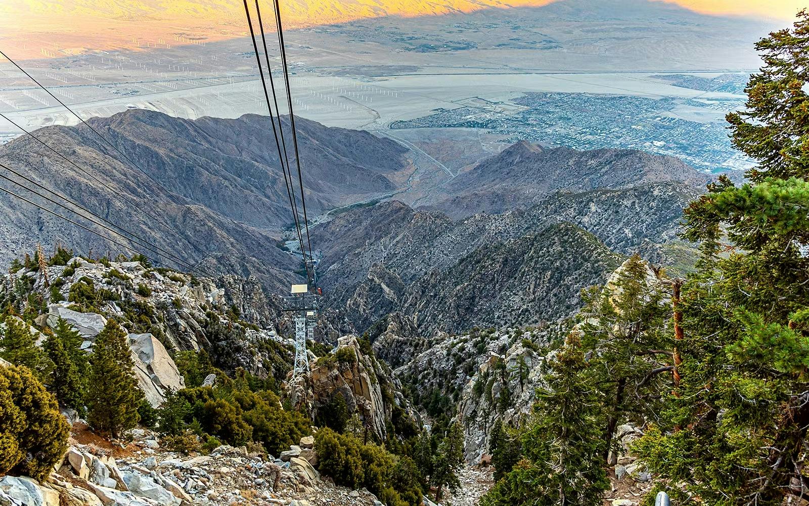 Palm Springs Aerial Tramway + Madame Tussauds Hollywood Ticket Location