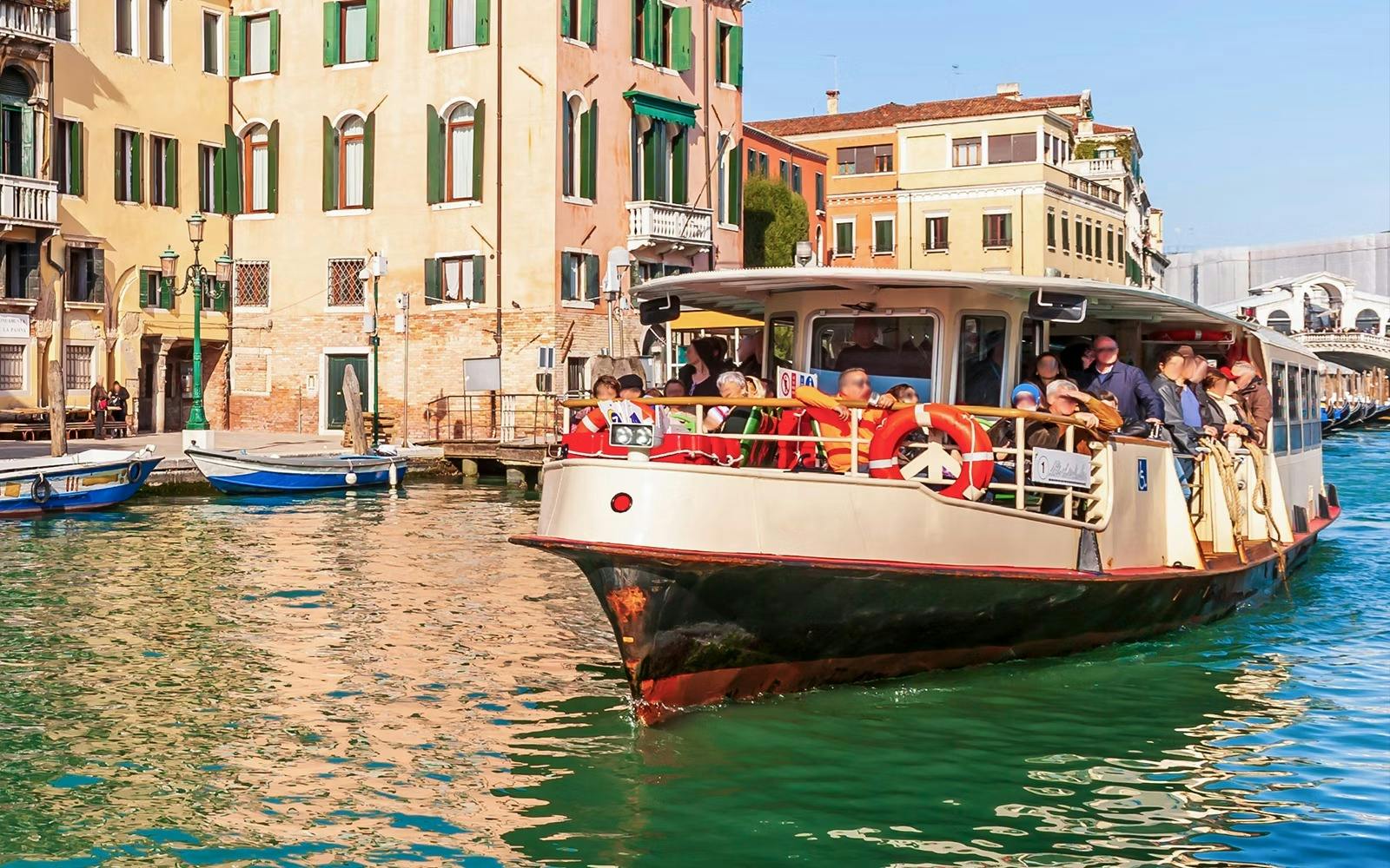 Venice Vaporetto Pass: Public Transport Ticket 