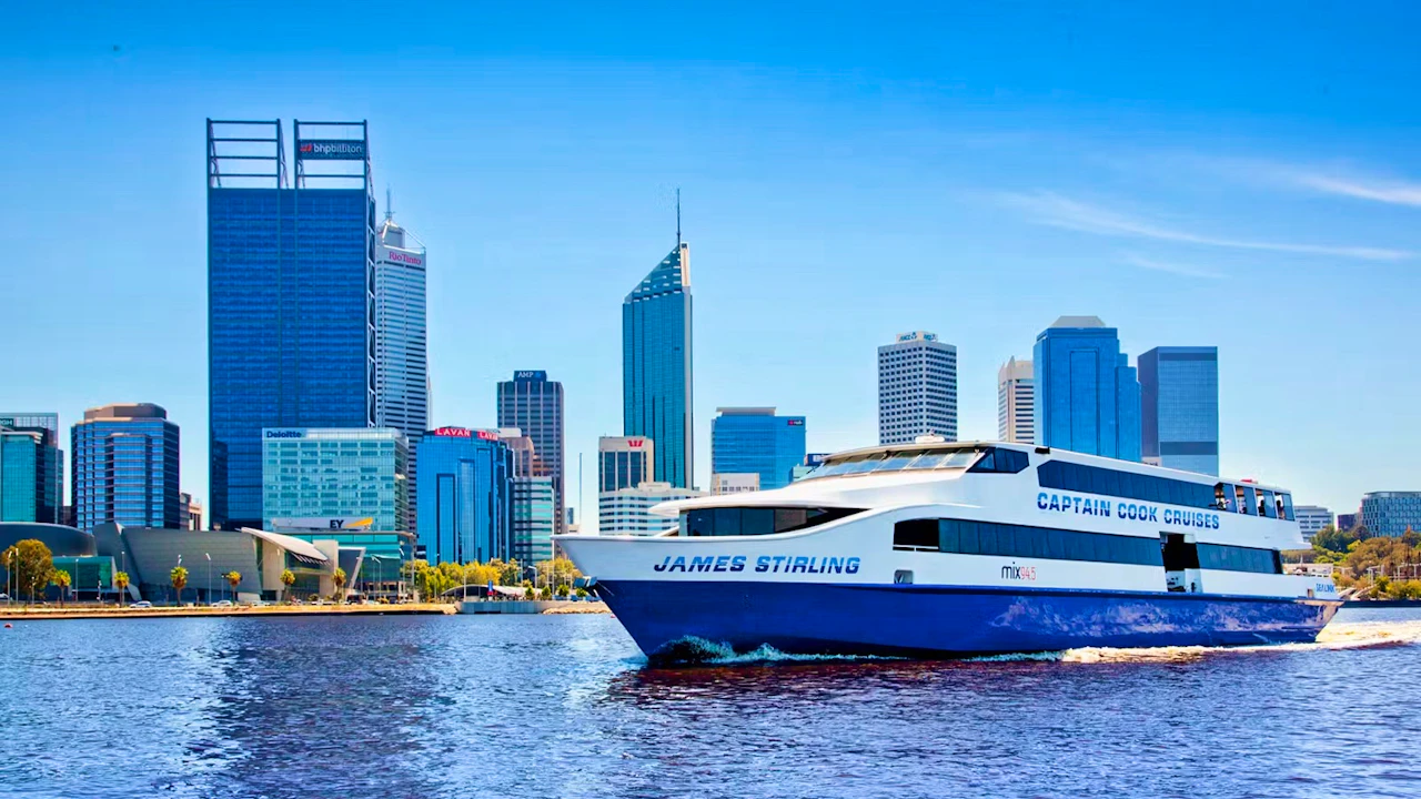 Captain Cook: Swan River Dinner Cruise
