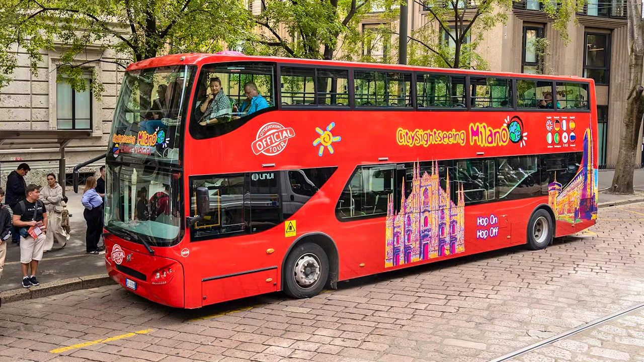 City Sightseeing Milan Hop-on Hop-off Bus Tour Ticket