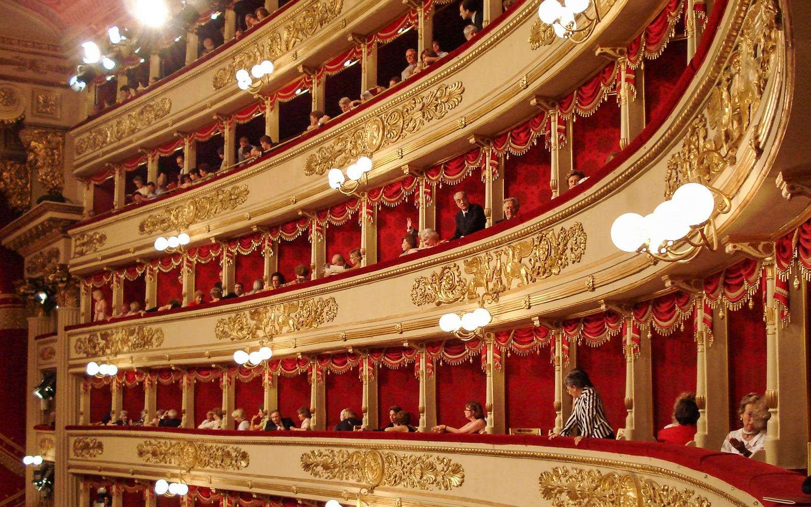 La Scala Theatre Ticket Thrillark