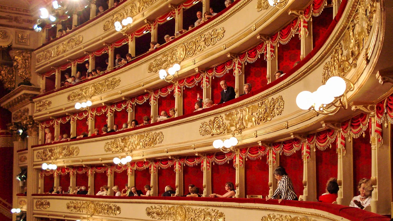 La Scala Theatre Ticket Thrillark