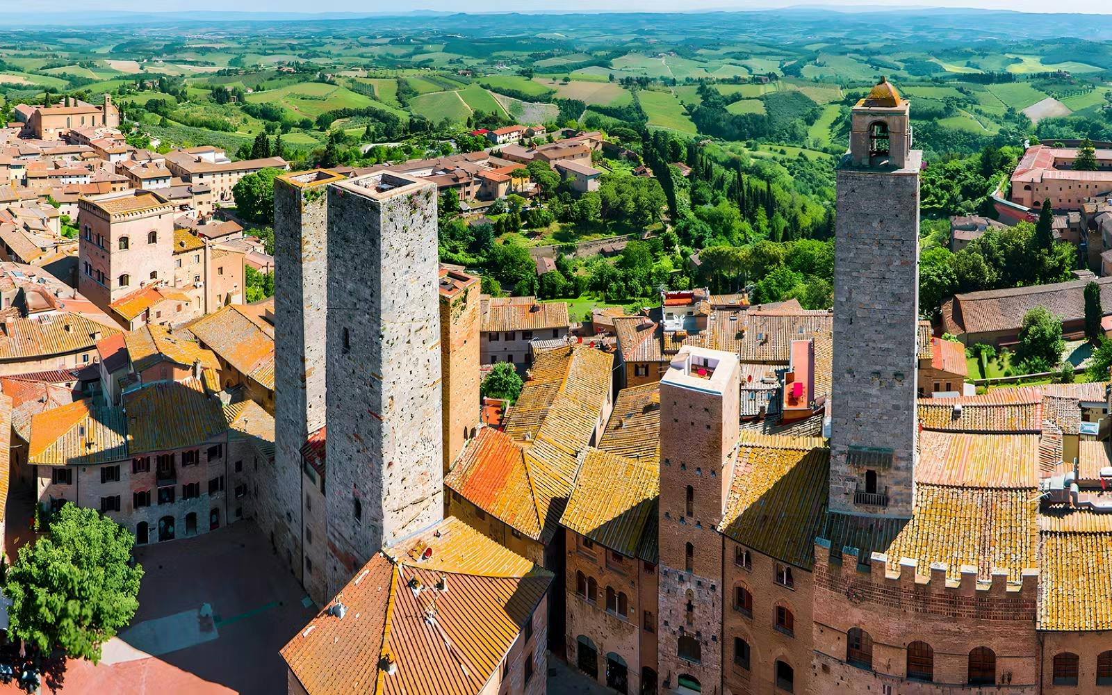 Medieval Tuscany Tour: Monteriggioni, Montalcino & Pienza Price