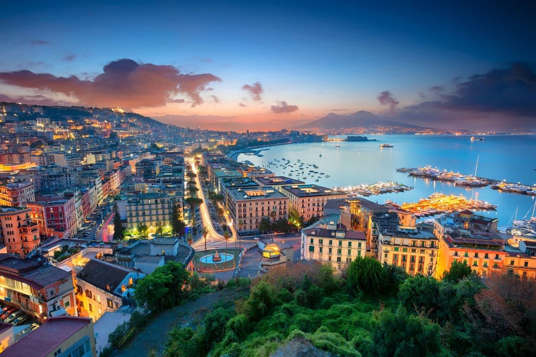 Pompeii and Naples Tour from Rome 