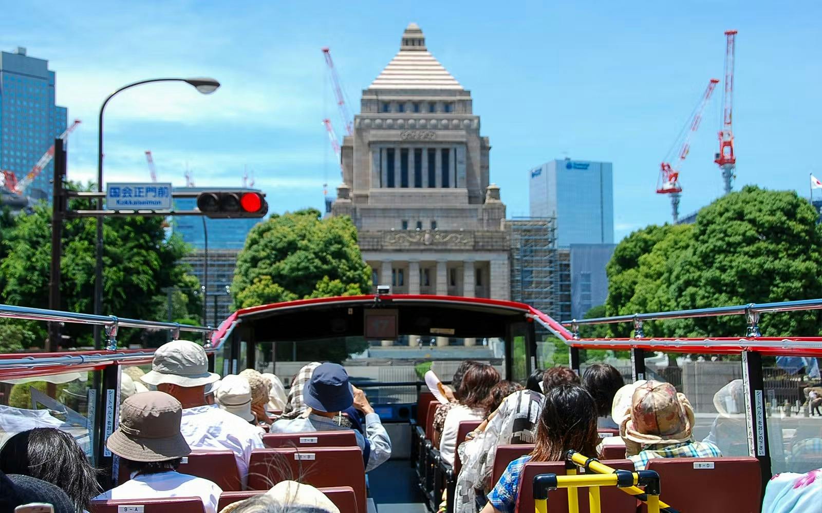 Sky Hop Bus: Tokyo Sightseeing Bus Tour Thrillark