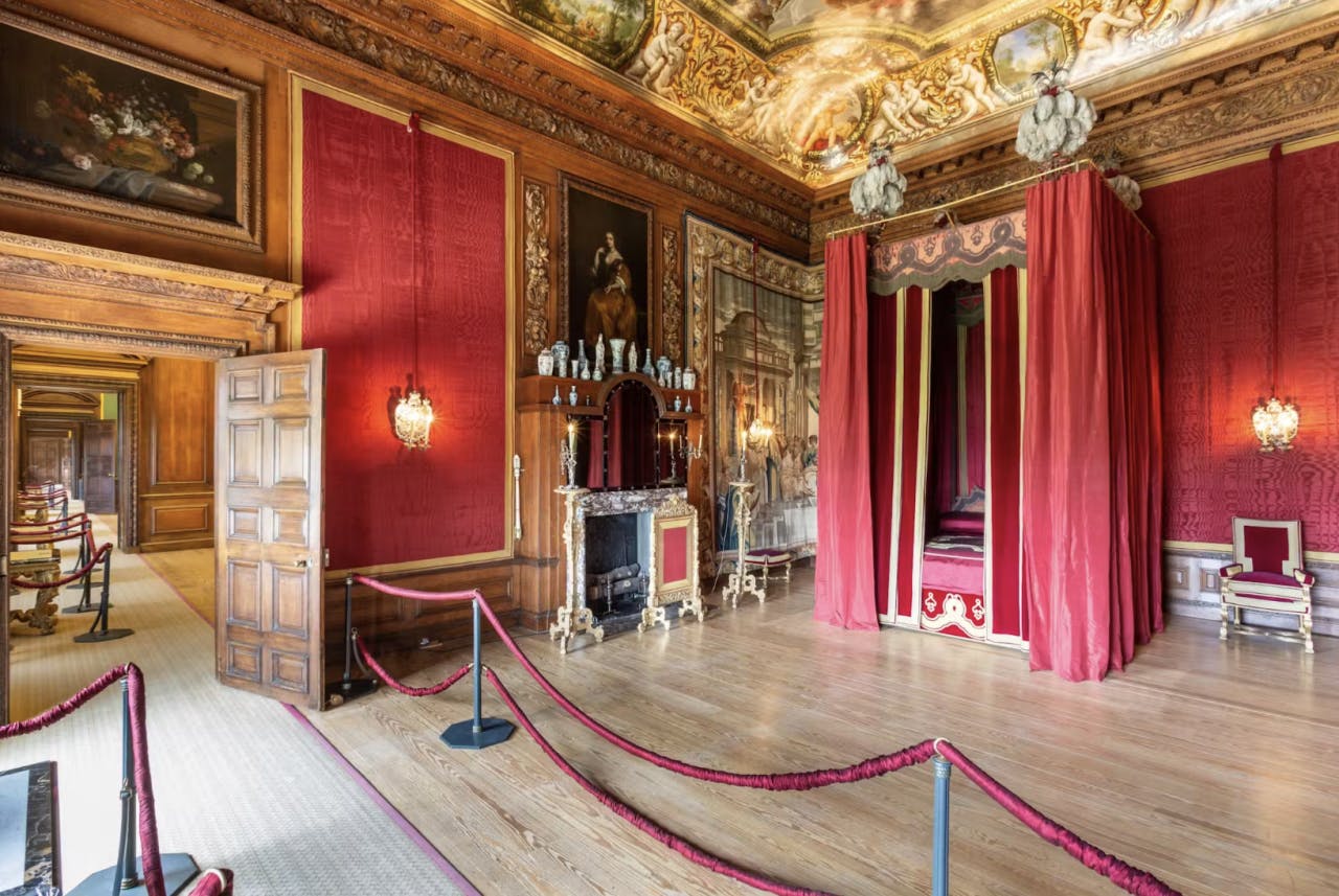 Thorpe Park + Hampton Court Palace Ticket Discount