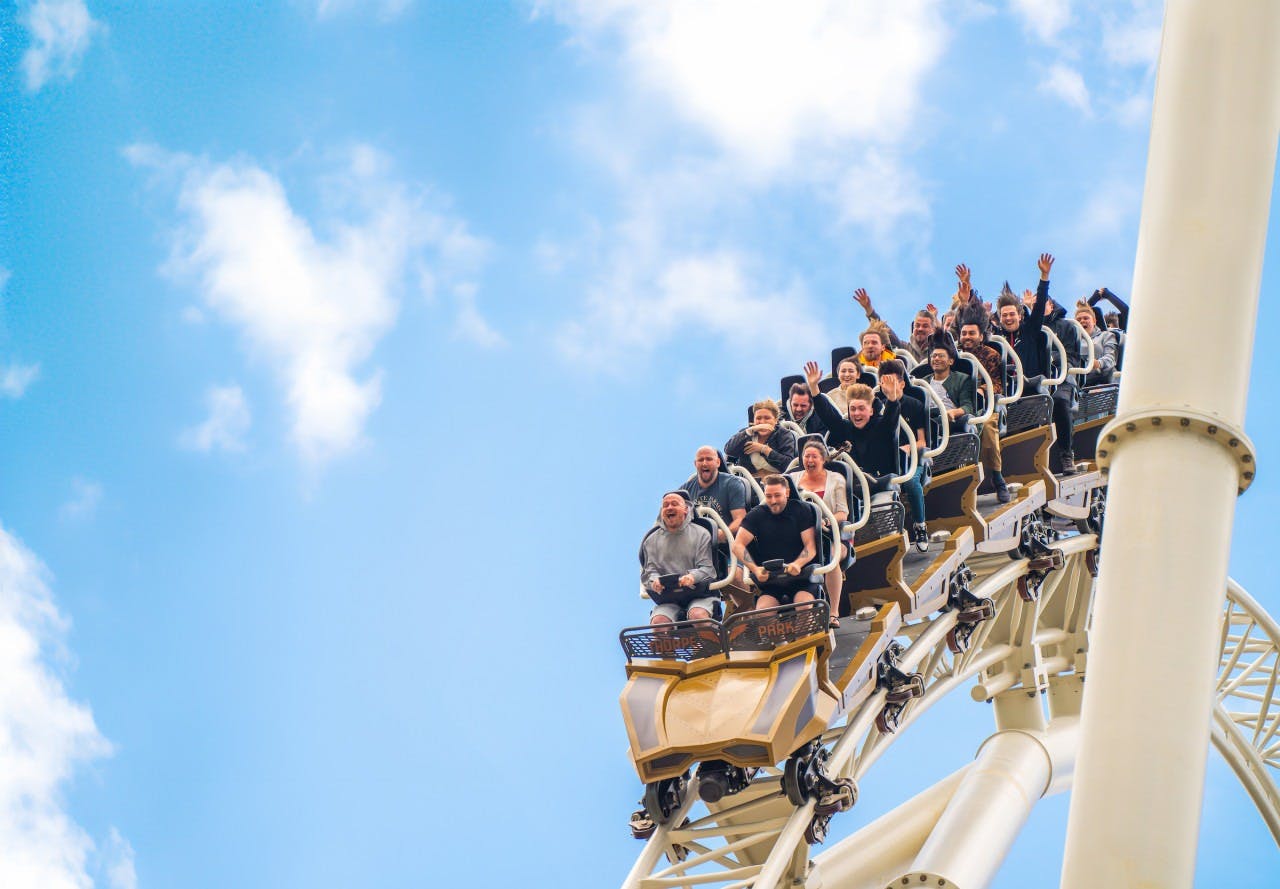 Thorpe Park + Hampton Court Palace Ticket Review