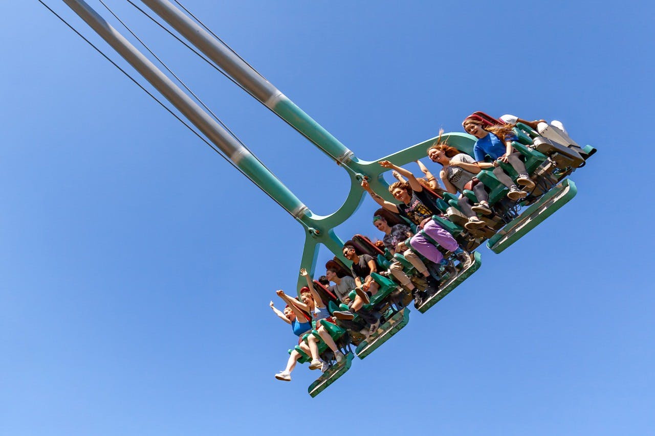Thorpe Park + Hampton Court Palace Ticket Thrillark