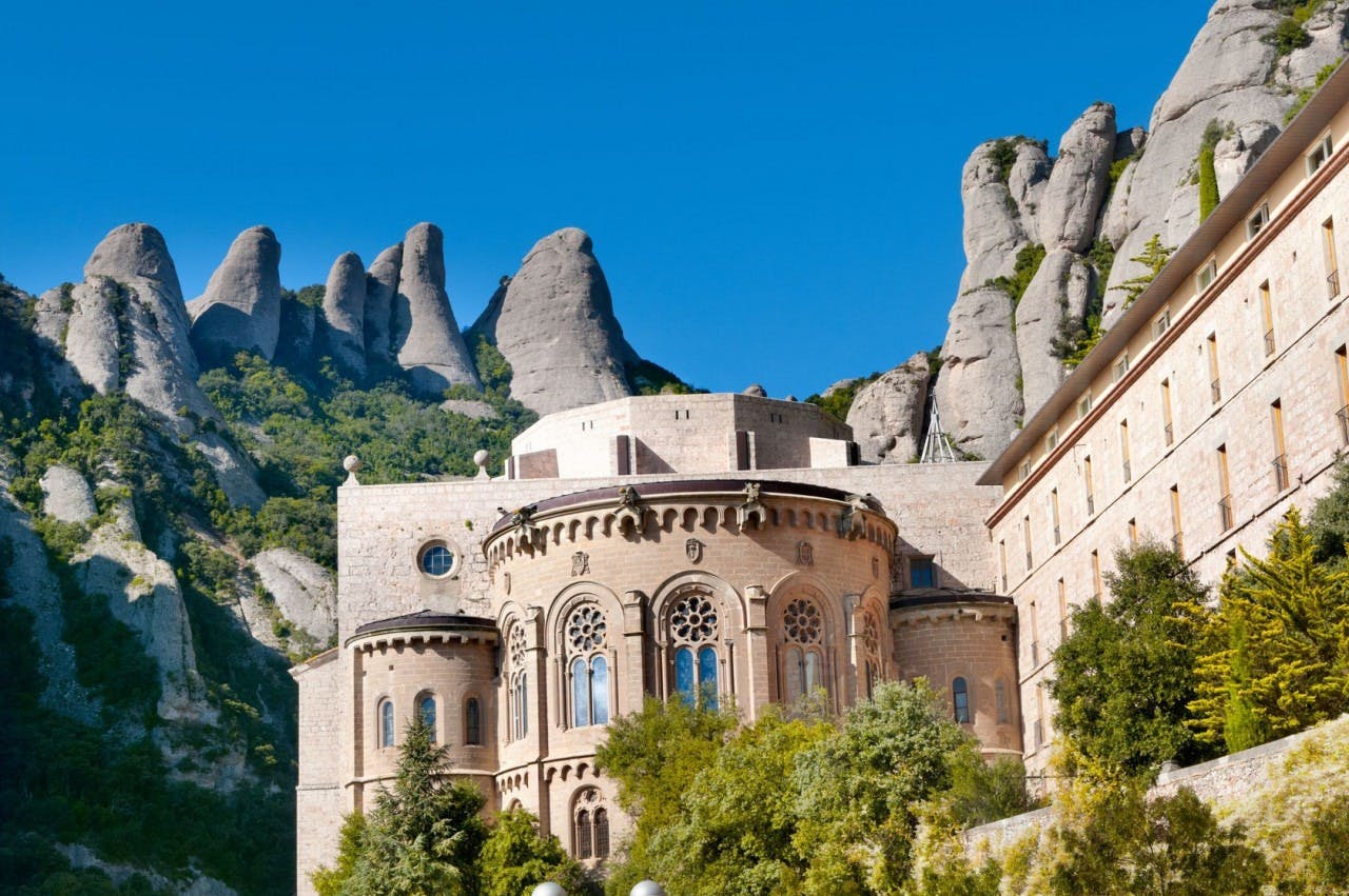 Montserrat Sunrise Tour from Barcelona 