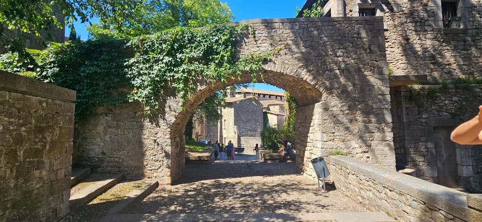 Girona City Private Half-Day Tour with High-Speed Train Transfer from Barcelona Thrillark