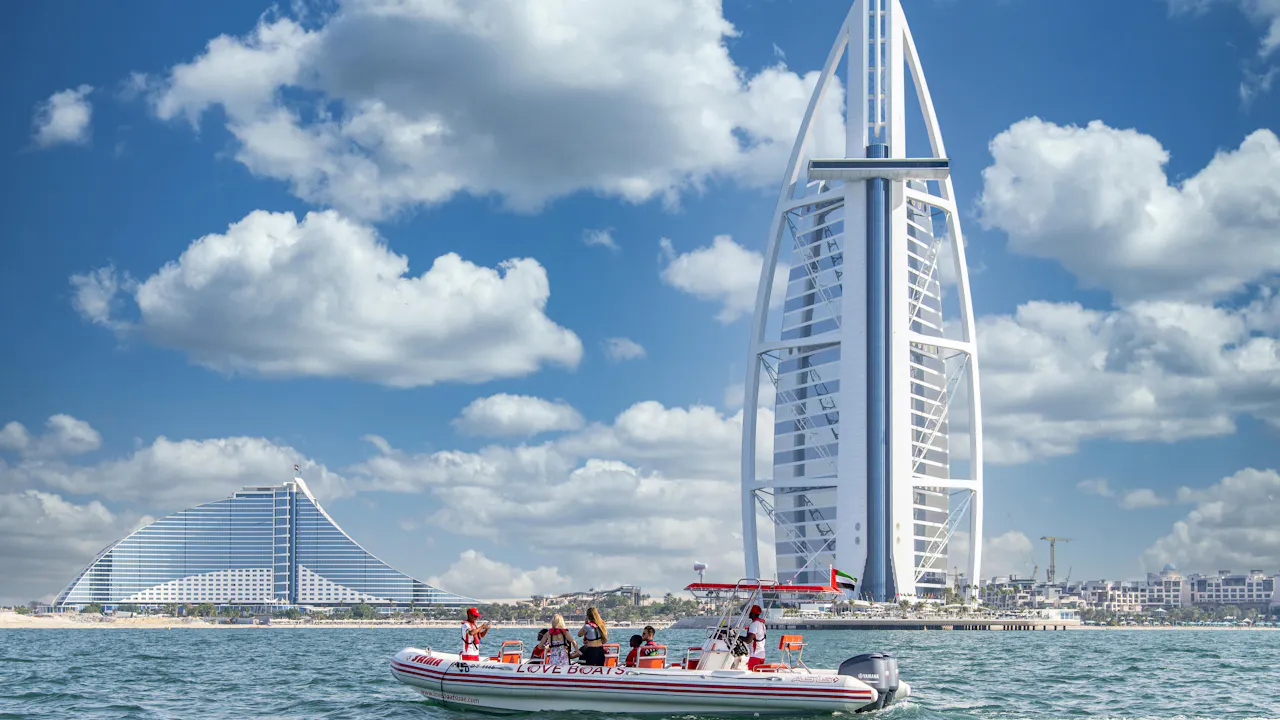 Love Boat Sightseeing Tour Dubai Category