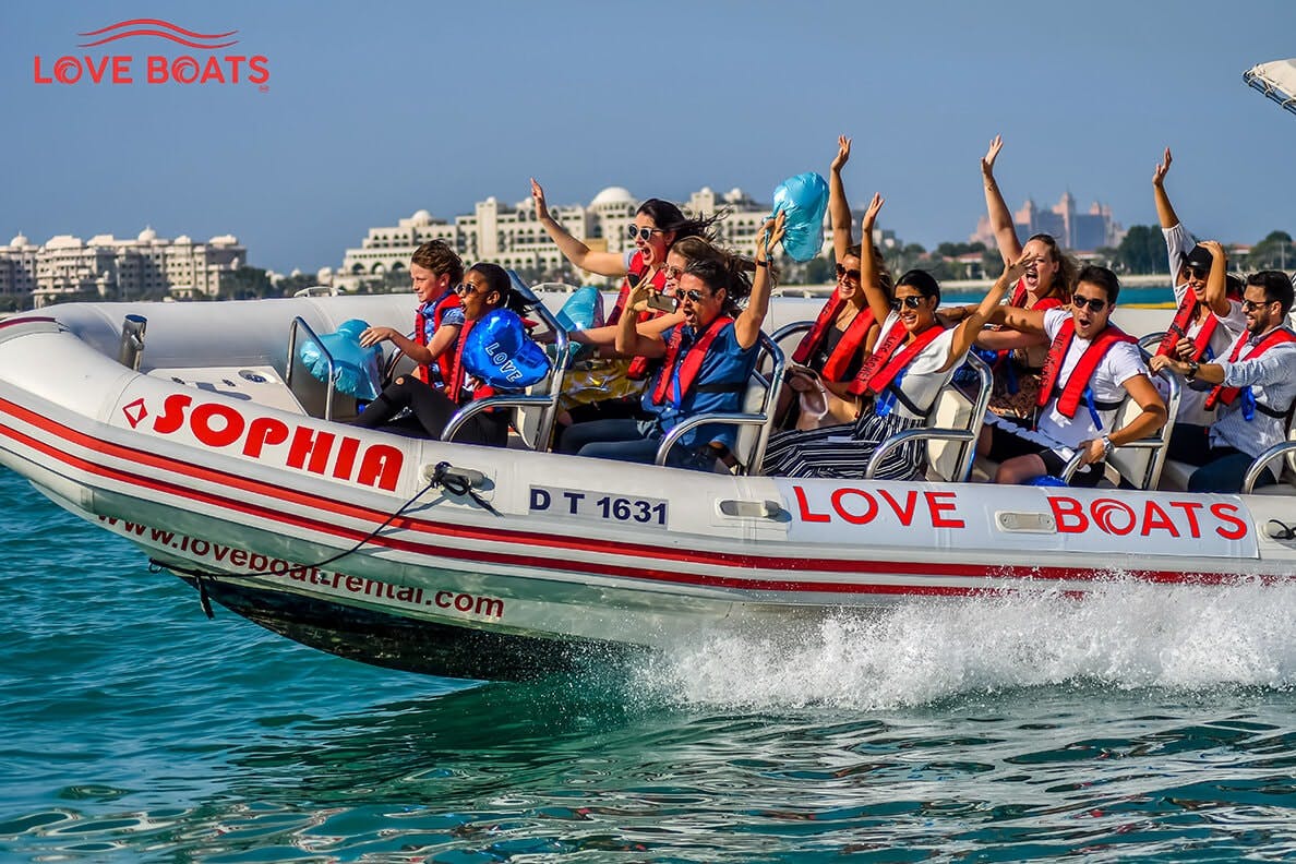 Love Boat Sightseeing Tour Dubai