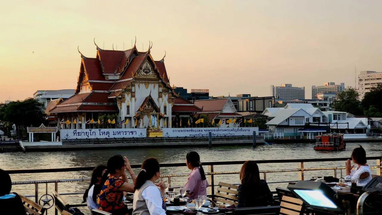 Chao Phraya White Orchid Cruise Ticket