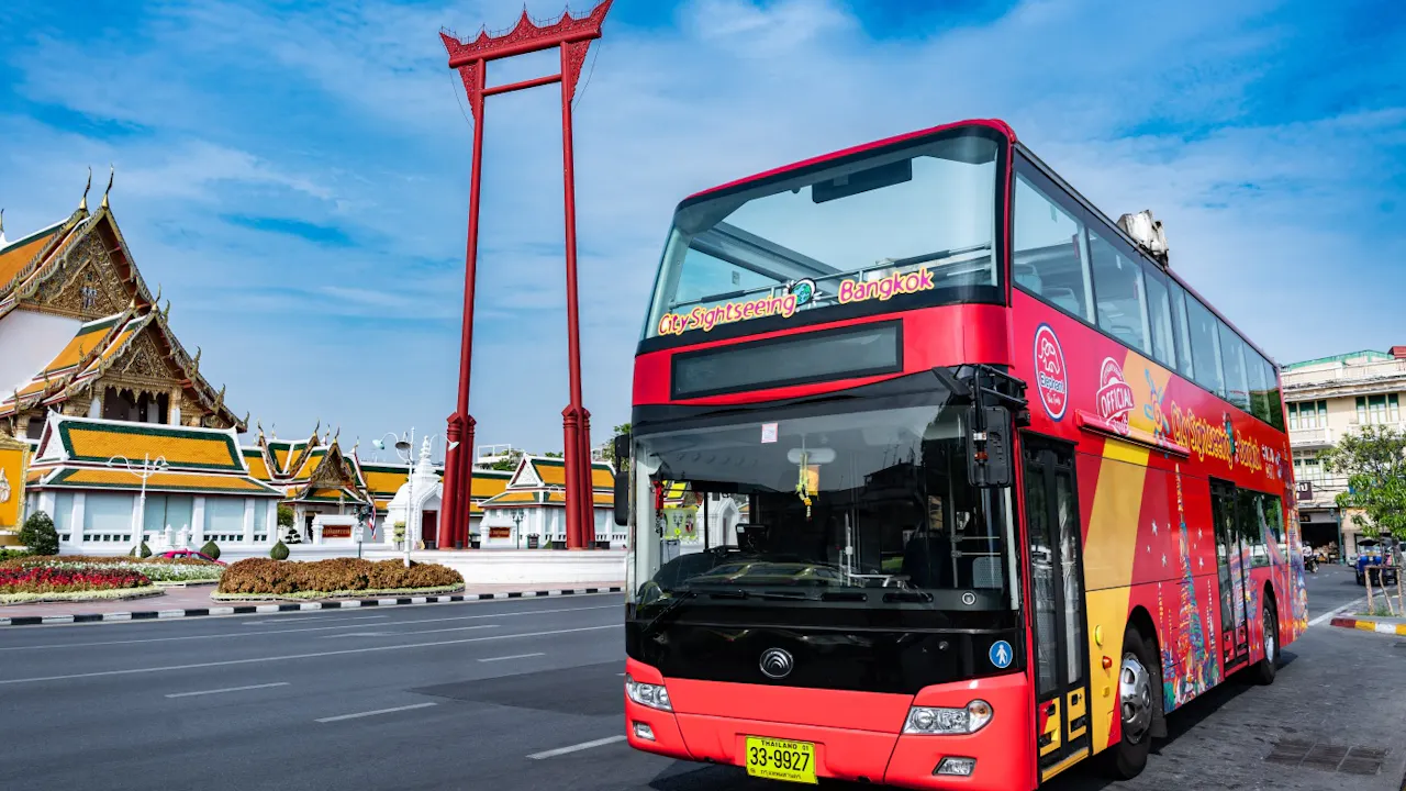 Bangkok Hop-On Hop-Off Bus Tour with 24, 48 or 72-Hour Validity Discount