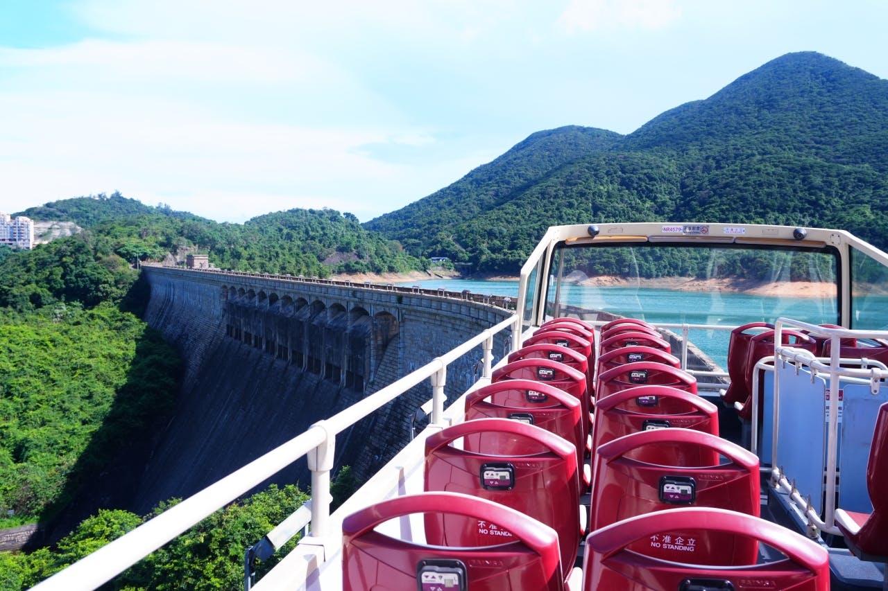 Big Bus Hong Kong Open-Top Night Tour Review