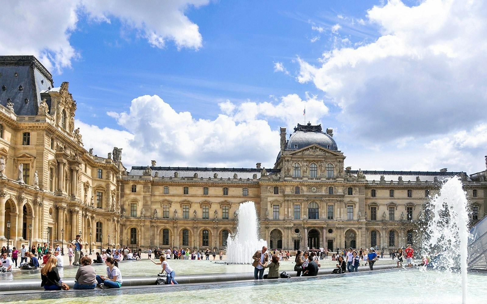 Big Bus Hop on Hop off Pass Paris Review