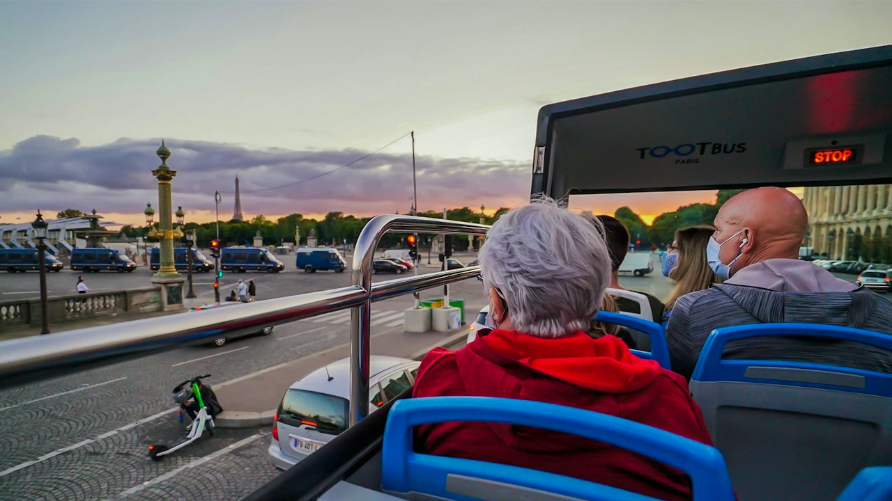 Big Bus Hop on Hop off Pass Paris Price