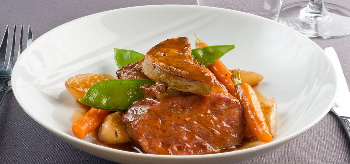 Seine River Dinner Cruise Location