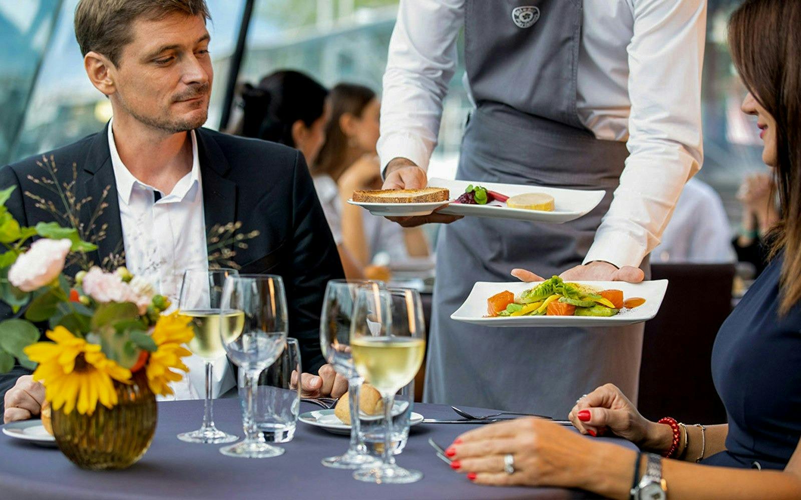 Seine River Dinner Cruise Review