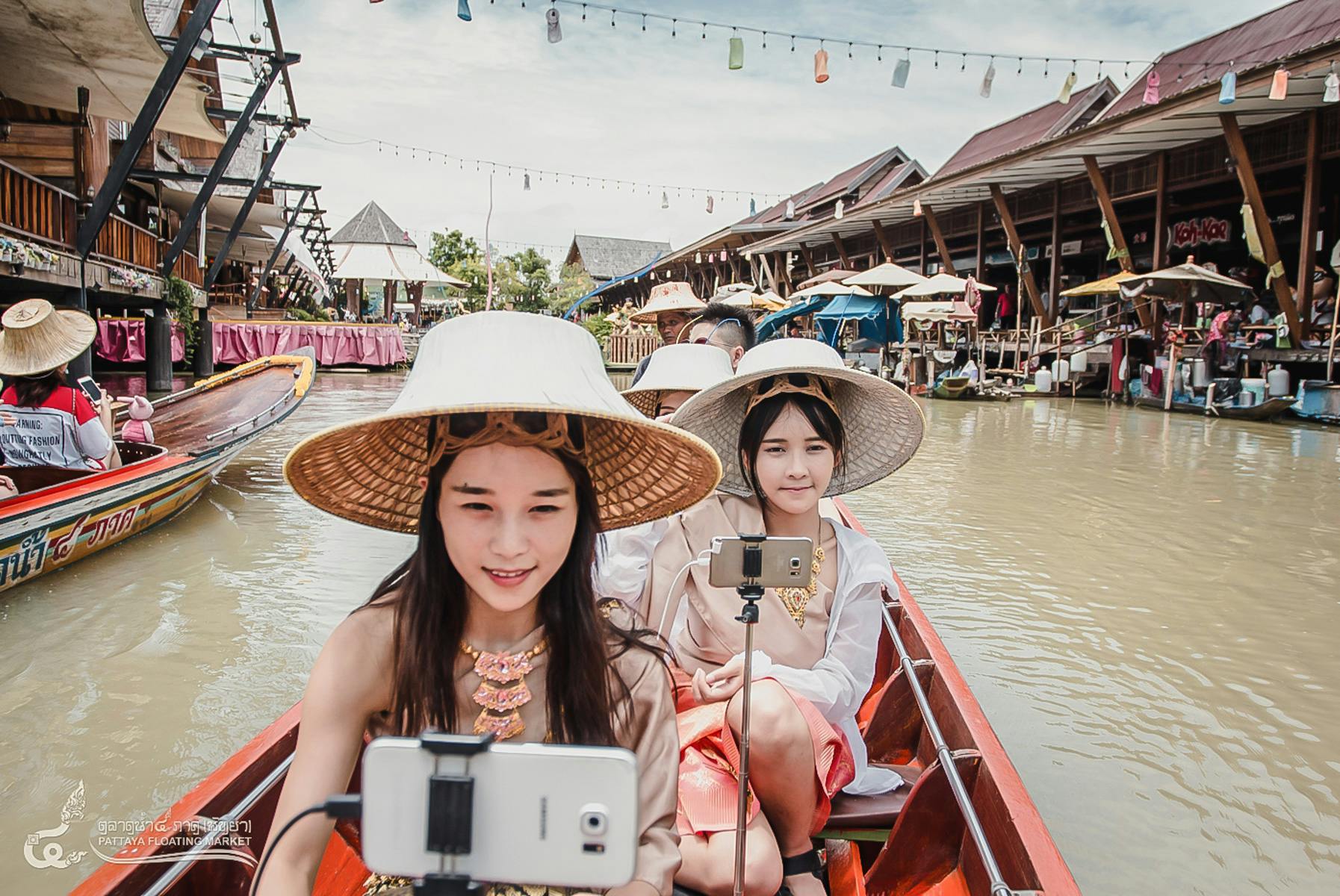 Pattaya Floating Market