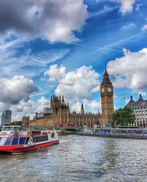 City Cruises Red River Rover