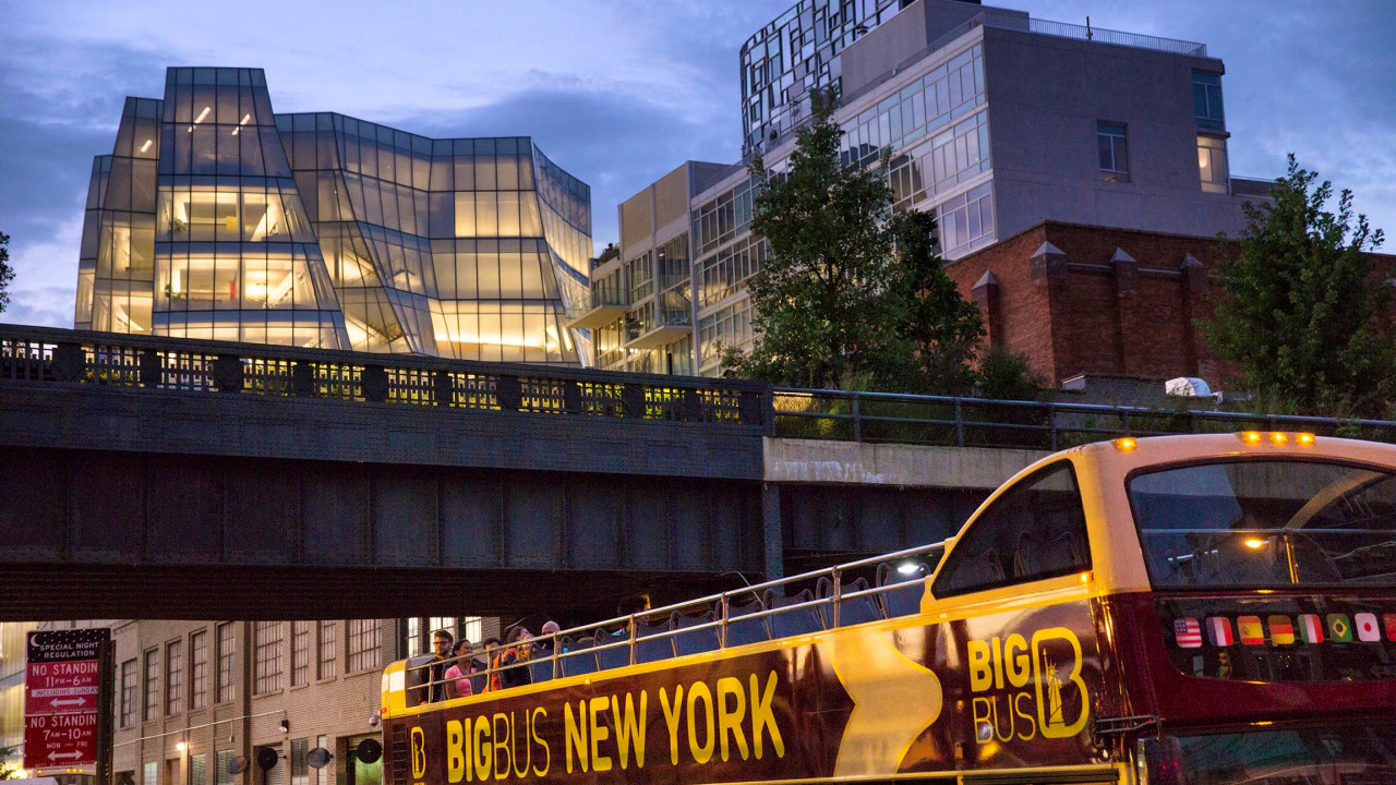 Big Bus New York Hop On Hop Off Bus Tour Ticket