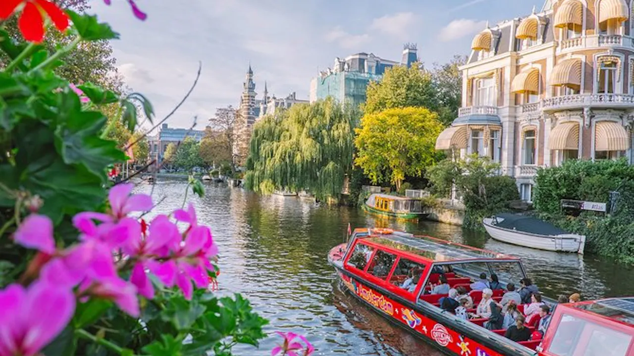 Hop on Hop off with Bus & Boat Tour Price