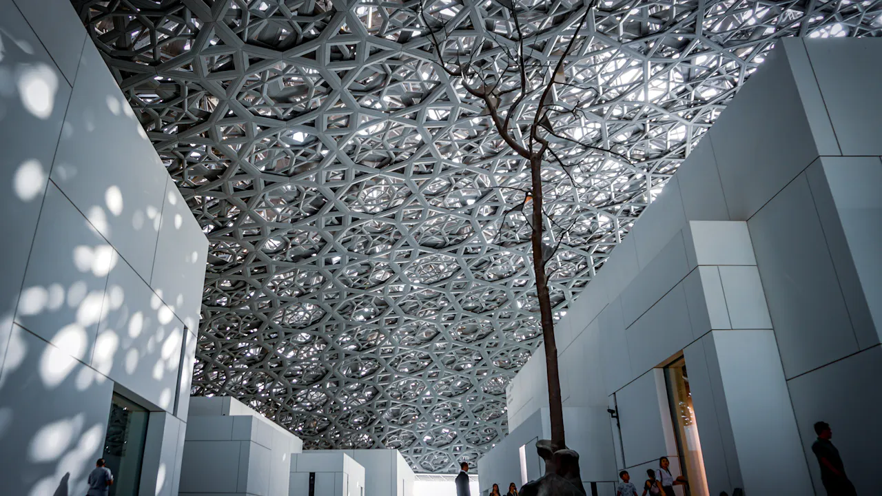 Abu Dhabi city tour Louvre Museum