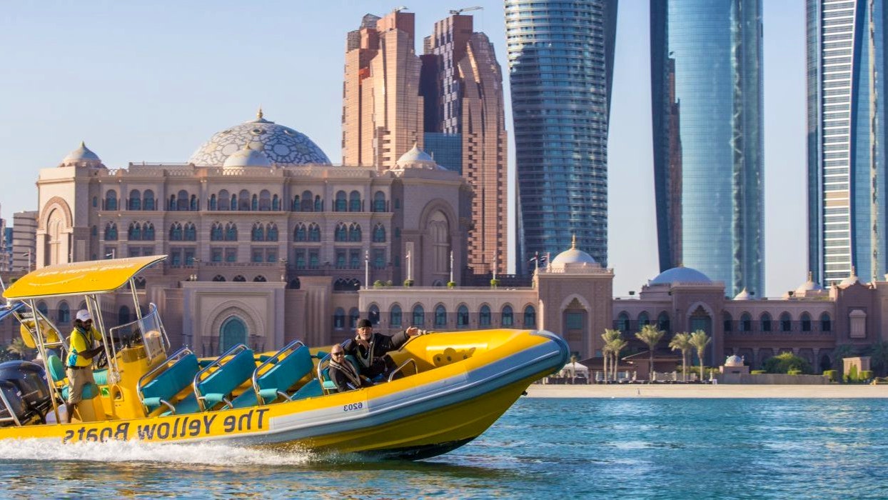 Yellow Boat Abu Dhabi - Corniche Tour Discount
