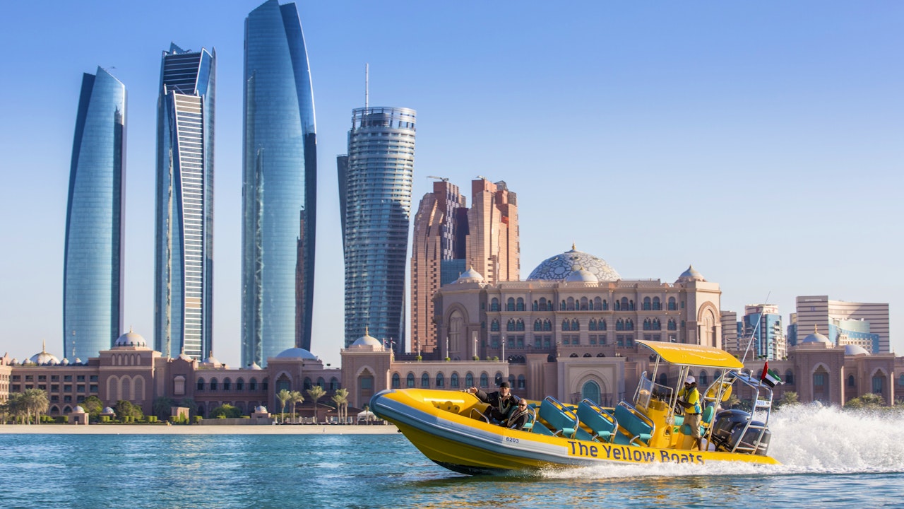 Yellow Boat Abu Dhabi - Corniche Tour