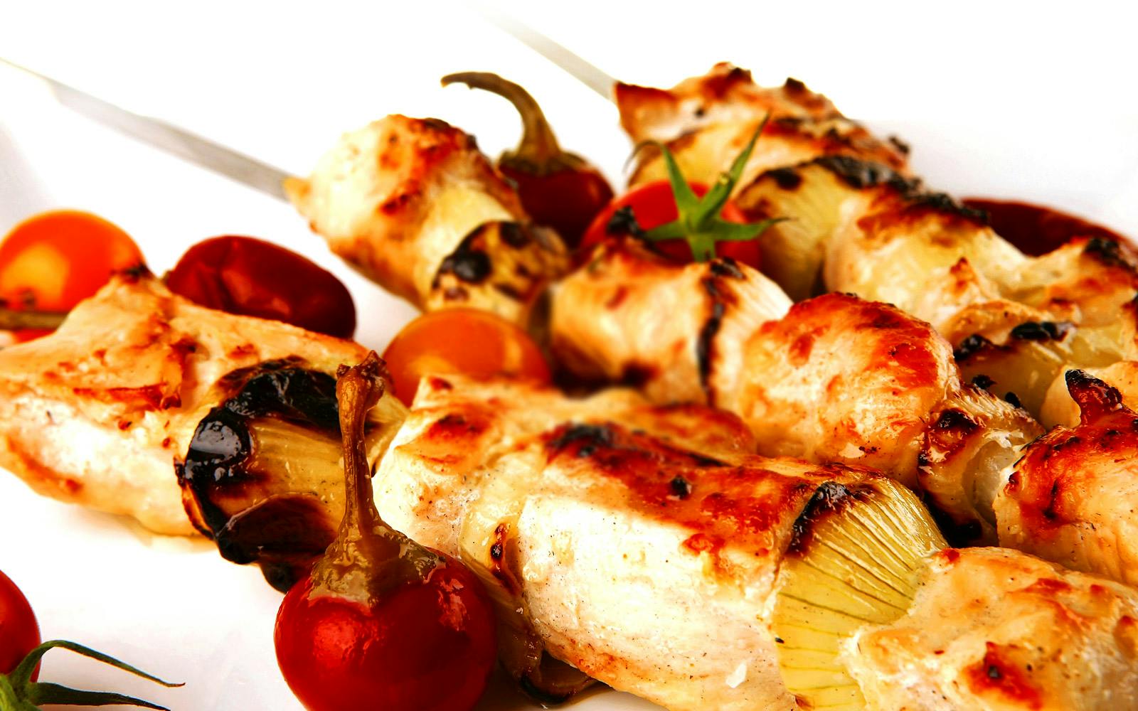 Discover Dubai by night and dine with The Ski Slopes view at Karam Restaurant Location