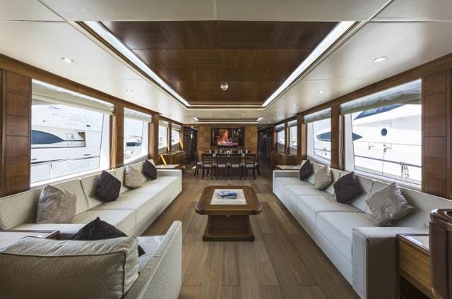 Dubai Private Yacht Tour 