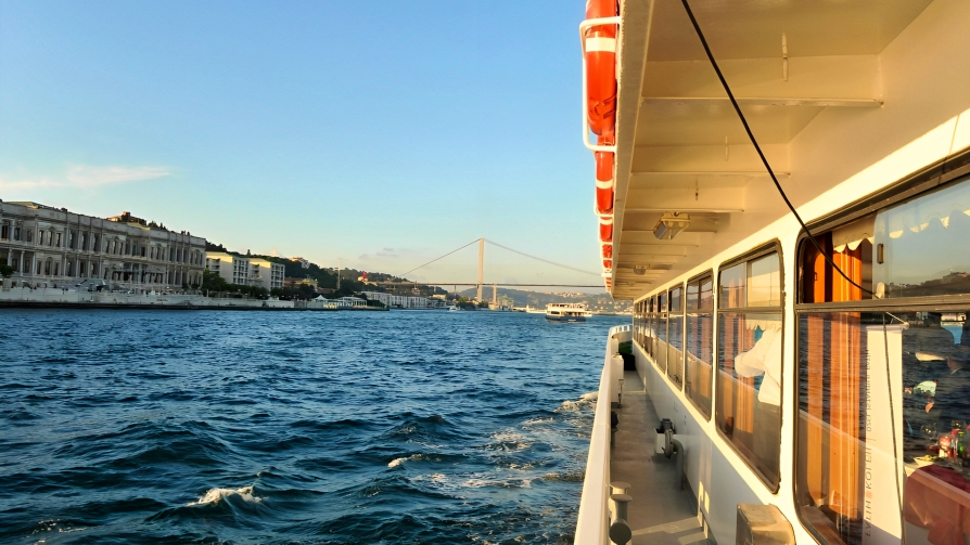 Combo: Bosphorus Cruise & Dolmabahce Palace Ticket