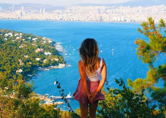 Princes Island Tour with Lunch from Istanbul Category