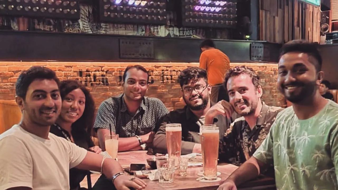 Pub Crawl Dubai Thrillark