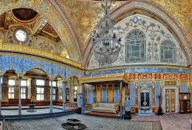 Half-Day Topkapi Palace & Grand Bazaar Tour  Category