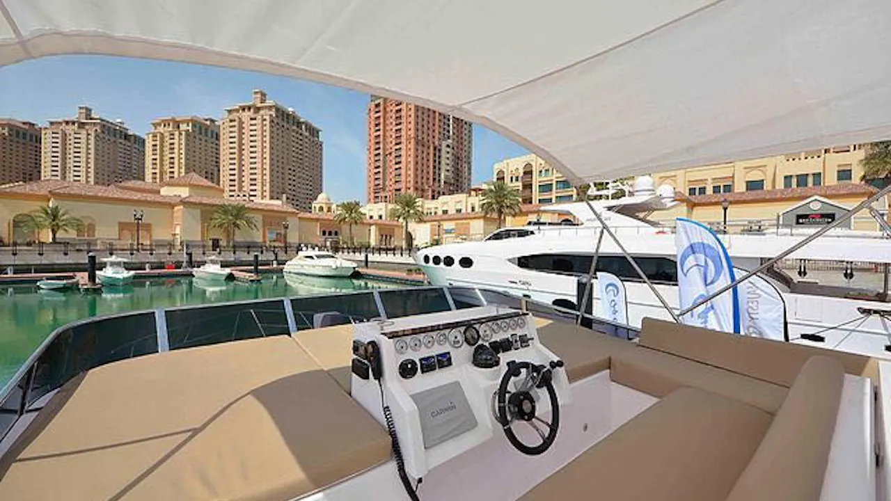 Dubai Private Yacht: 48 Feet Discount