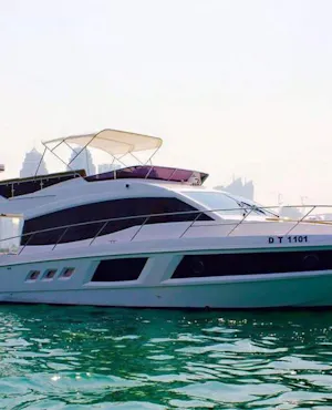Dubai Private Yacht: 62 Feet (Up to 35 Pax)