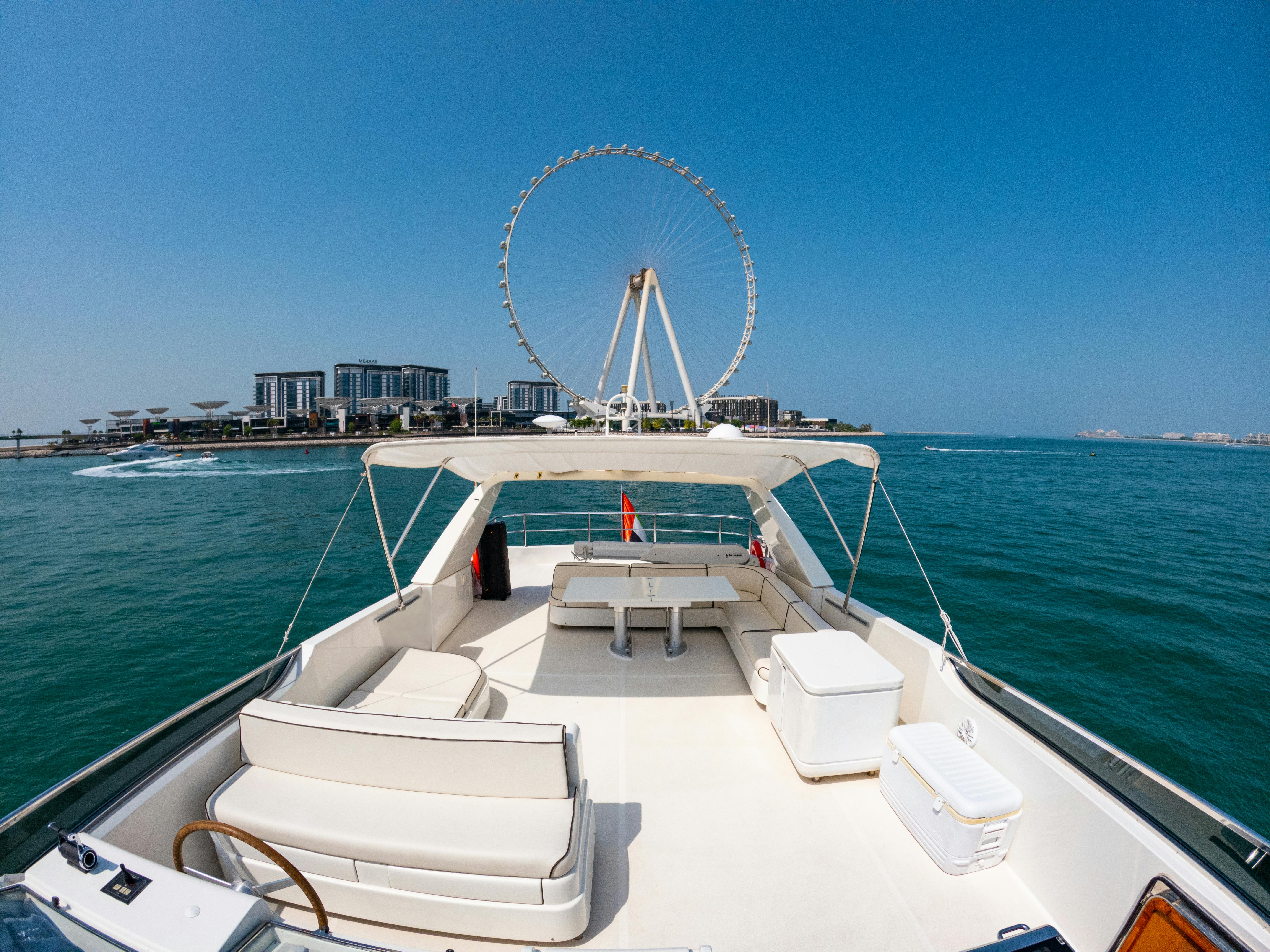 Dubai Private Yacht: 82 Feet (Up to 50 Pax)