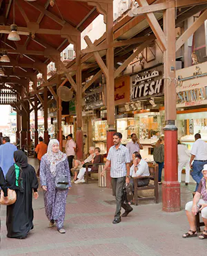 Traditional Dubai Shopping Tour