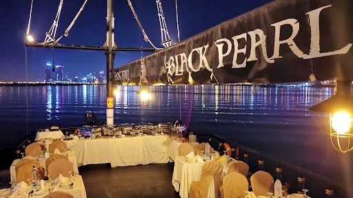 Black Pearl Themed Sightseeing Cruise Review
